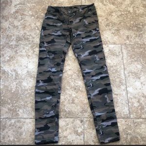 H&M camo skinny jeans